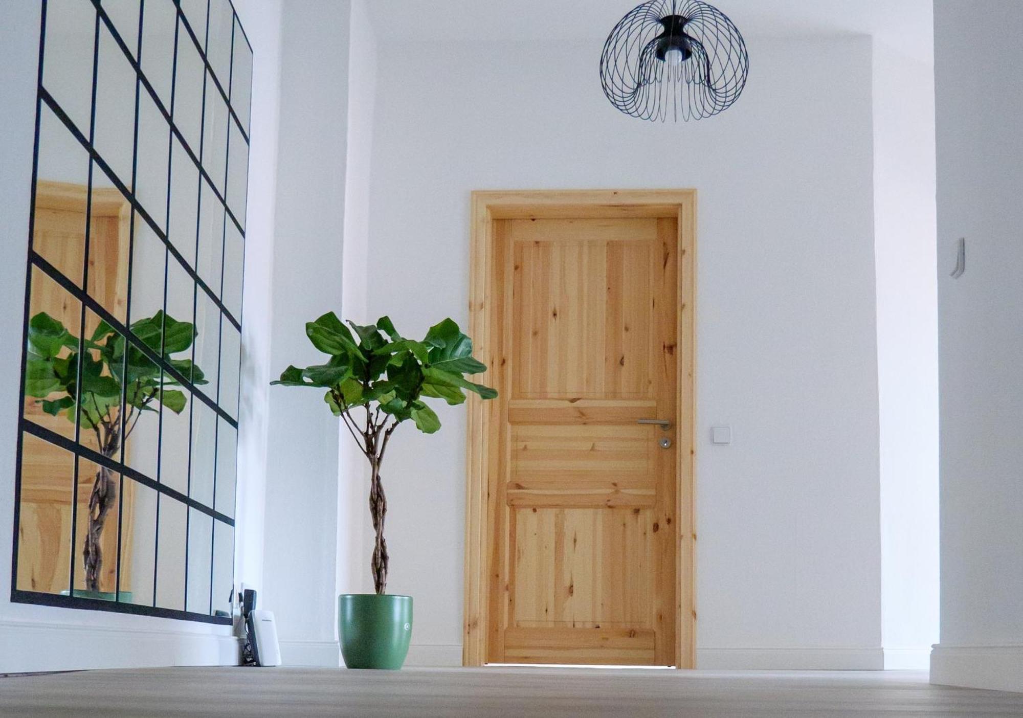 Amao-Brown I Exklusives City-Apartment I 85Qm I Privatparkplatz & Komfort I King-Size Bed Лар Екстериор снимка