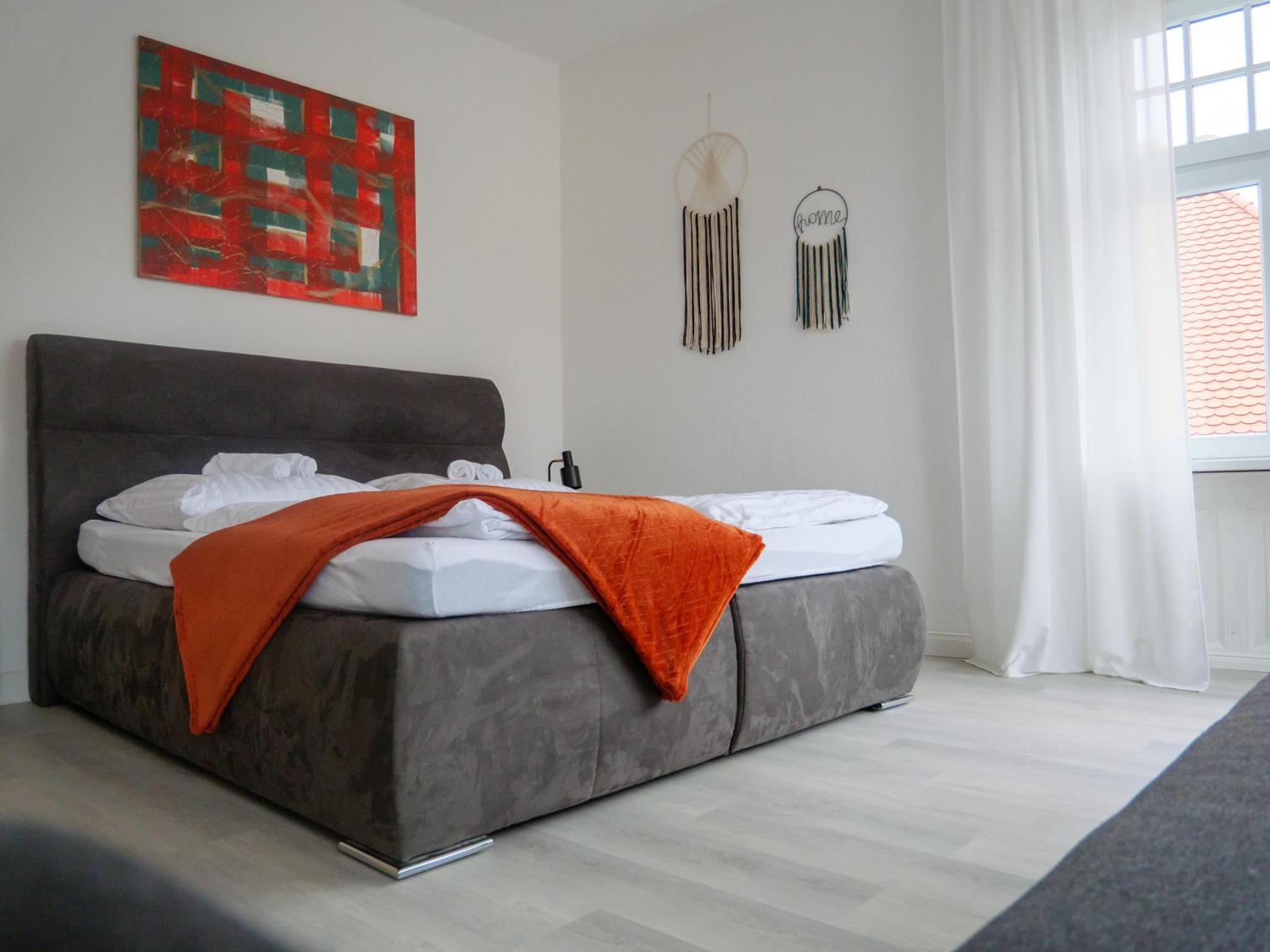 Amao-Brown I Exklusives City-Apartment I 85Qm I Privatparkplatz & Komfort I King-Size Bed Лар Екстериор снимка